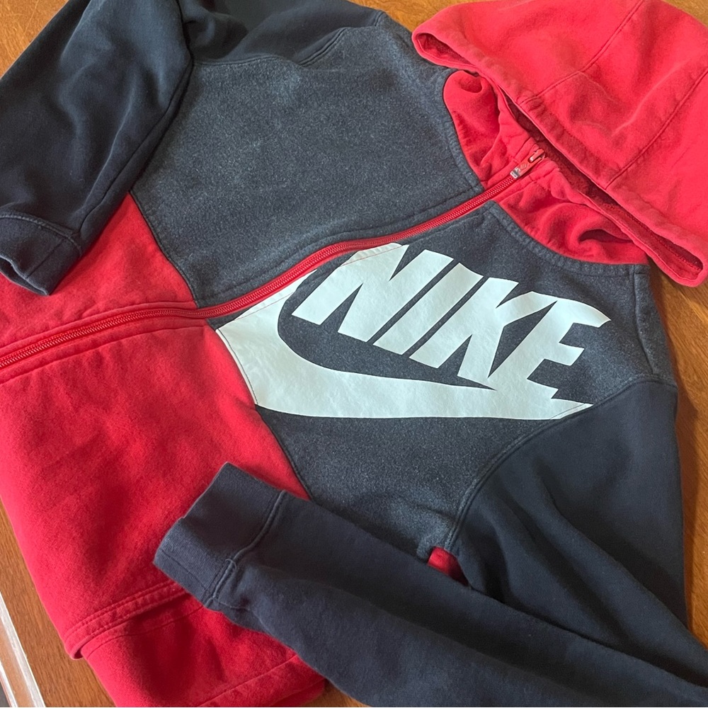 Boys Nike Zip Up Hoodie XL